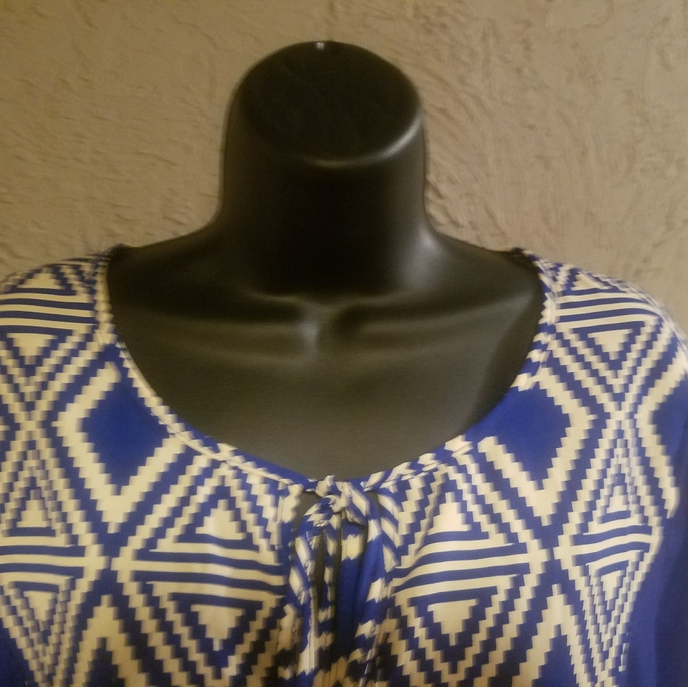 Top - Picture 4 of 5